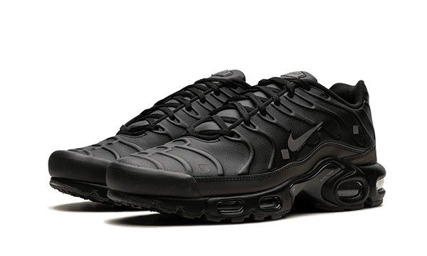 Air Max Plus A-COLD-WALL Black - Kup oryginalne Air Max Plus A-COLD-WALL Black FD7855-001 - widok z drugiego boku - Sneakersy