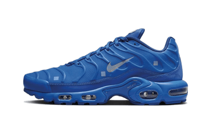Nike Air Max Plus A-COLD-WALL Varsity Royal czarno-niebieski - widok główny z boku | Saturaise.com