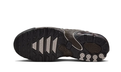 Buty Nike Air Max Plus Drift Baroque Brown - widok z przodu - Rozmiary EU