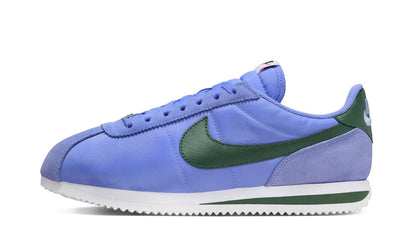 Nike Nike Cortez Textile Royal Pulse White Black Fir czarno-niebieski - widok główny z boku | Saturaise.com