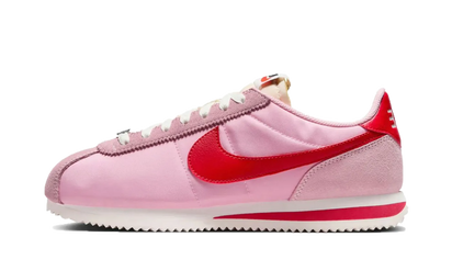 Nike Nike Cortez TXT Medium Soft Pink Sail czarno-szary - widok główny z boku | Saturaise.com