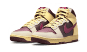 Kup oryginalne Dunk High 1985 Valentine’s Day - widok z drugiego boku - Sneakersy
