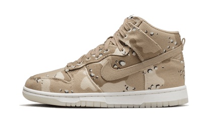 Nike Nike Dunk High "Desert Camo biały-różowy - widok główny z boku | Saturaise.com
