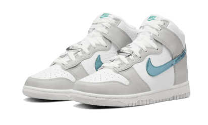 Kup oryginalne Dunk High Ring Bling - widok z drugiego boku - Sneakersy