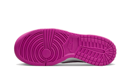 Buty Nike Dunk Low Active Fuchsia - widok z przodu - Rozmiary EU