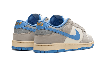 Buty Nike Dunk Low Athletic Department University Blue - widok z przodu - Rozmiary EU