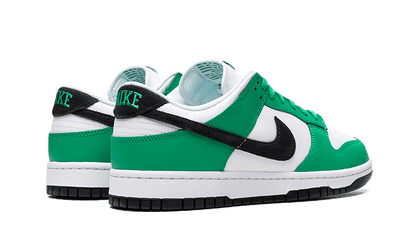 Buty Nike Dunk Low Celtics - widok z przodu - Rozmiary EU