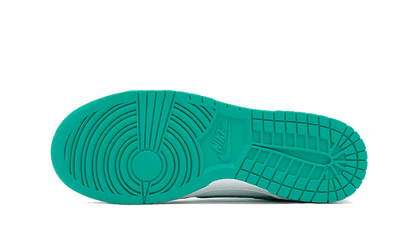 Buty Nike Dunk Low Clear Jade - widok z przodu - Rozmiary EU