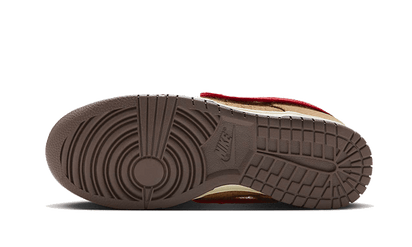 Buty Nike Dunk Low Clot Cork - widok z przodu - Rozmiary EU