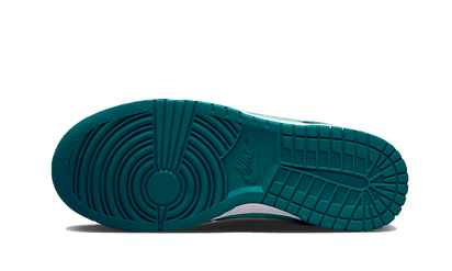 Buty Nike Dunk Low Geode Teal - widok z przodu - Rozmiary EU