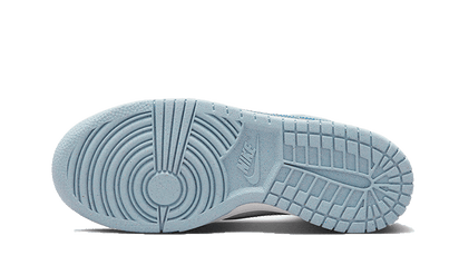 Buty Nike Dunk Low Hologram - widok z przodu - Rozmiary EU