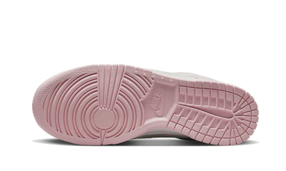100% Oryginalne Dunk Low LX Pink Foam - widok z tyłu - 765.00 PLN