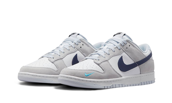 Dunk Low Mini Swoosh Midnight Navy - Kup oryginalne Dunk Low Mini Swoosh Midnight Navy FJ4227-001 - widok z drugiego boku - Sneakersy