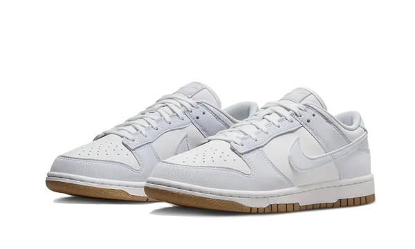 Dunk Low Next Nature Football Grey - Kup oryginalne Dunk Low Next Nature Football Grey FN6345-100 - widok z drugiego boku - Sneakersy