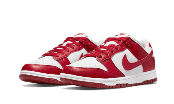 Dunk Low Next Nature Gym Red - Kup oryginalne Dunk Low Next Nature Gym Red DN1431-101 - widok z drugiego boku - Sneakersy