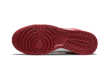 100% Oryginalne Dunk Low Next Nature Gym Red - widok z tyłu - 700.00 PLN