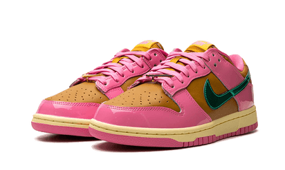 Kup oryginalne Dunk Low Parris Goebel FN2721-600 - widok z drugiego boku - Sneakersy