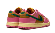 Buty Nike Dunk Low Parris Goebel - widok z przodu - Rozmiary EU
