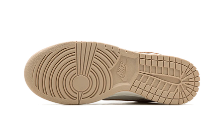 100% Oryginalne Dunk Low Phantom Metallic Gold - widok z tyłu - 1260.00 PLN