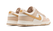 Buty Nike Dunk Low Phantom Metallic Gold - widok z przodu - Rozmiary EU