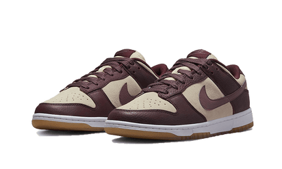 Kup oryginalne Dunk Low Plum Eclipse FJ4734-100 - widok z drugiego boku - Sneakersy