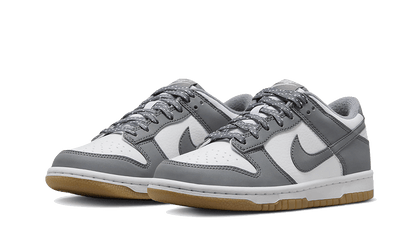Kup oryginalne Dunk Low Reflective Grey FV0374-100 - widok z drugiego boku - Sneakersy