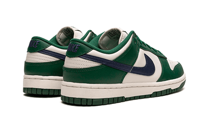 Buty Nike Dunk Low Retro Gorge Green Midnight Navy - widok z przodu - Rozmiary EU