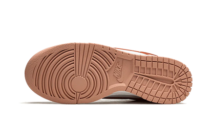 100% Oryginalne Dunk Low Rose Whisper - widok z tyłu - 549.00 PLN