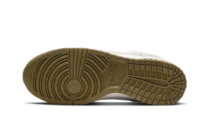 Buty Nike Dunk Low SE 85 Cream - widok z przodu - Rozmiary EU