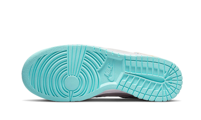 Buty Nike Dunk Low SE Barber Shop Grey - widok z przodu - Rozmiary EU