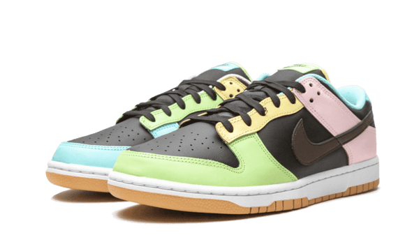 Dunk Low SE Free 99 Black - Kup oryginalne Dunk Low SE Free 99 Black DH0952-001 - widok z drugiego boku - Sneakersy