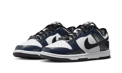 Kup oryginalne Dunk Low SE Just Do It Black FQ8143-001 - widok z drugiego boku - Sneakersy