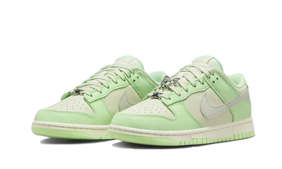 Kup oryginalne Dunk Low SE Next Nature Sea Glass FN6344-001 - widok z drugiego boku - Sneakersy