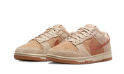 Kup oryginalne Dunk Low Shimmer Burnt Sunrise HF5075-287 - widok z drugiego boku - Sneakersy