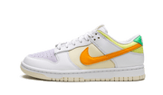 Nike Dunk Low Sundial biały-czerwony - widok główny z boku | Saturaise.com