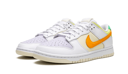 Kup oryginalne Dunk Low Sundial FJ4742-100 - widok z drugiego boku - Sneakersy