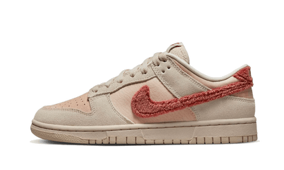 Nike Dunk Low Terry Swoosh - widok główny z boku | Saturaise.com