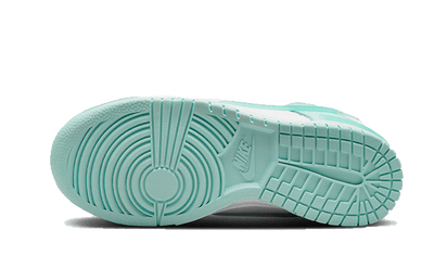 Buty Nike Dunk Low Twist Jade Ice - widok z przodu - Rozmiary EU
