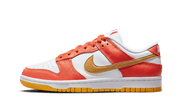 Nike Dunk Low University Gold biały-pomarańczowy - widok główny z boku | Saturaise.com