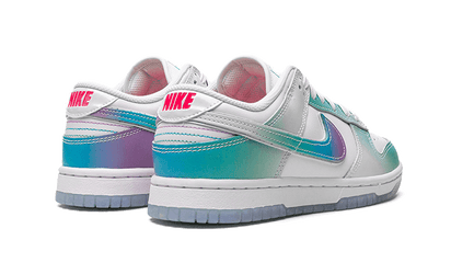 Buty Nike Dunk Low Unlock Your Space - widok z przodu - Rozmiary EU