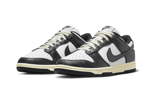 Dunk Low Vintage Panda - Kup oryginalne Dunk Low Vintage Panda FQ8899-100 - widok z drugiego boku - Sneakersy