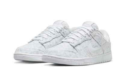 Kup oryginalne Dunk Low White Paisley DJ9955-100 - widok z drugiego boku - Sneakersy