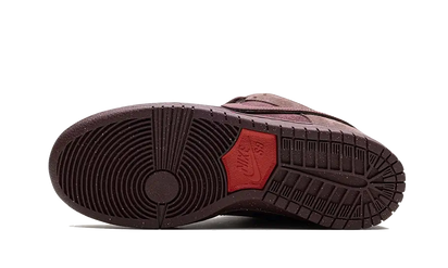 100% Oryginalne Nike SB Dunk Low City Of Love Burgundy Crush - widok z tyłu - 655.00 PLN