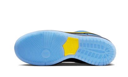 Buty Nike SB Dunk Low The Powerpuff Girls Bubbles - widok z przodu - Rozmiary EU