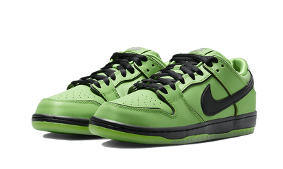 Kup oryginalne The Powerpuff Girls x Nike SB Dunk Low "Buttercup" FZ8319-300 - widok z drugiego boku - Sneakersy