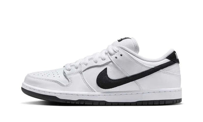 Nike Nike SB Dunk Low White Black czarny-biały - widok główny z boku | Saturaise.com