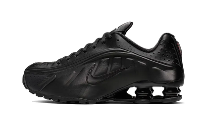 Nike Shox R4 Black czarny-pomarańczowy - widok główny z boku | Saturaise.com
