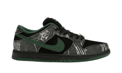 Kup oryginalne There Skateboards x Nike SB Dunk Low "Black" HF7743-001 - widok z drugiego boku - Sneakersy