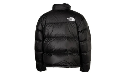The North Face 1996 Retro Nuptse 700 Fill Packable Jacket Recycled TNF Black - widok z drugiego boku - Premium Quality