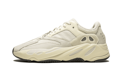 Adidas Yeezy 700 Analog - widok główny z boku | Saturaise.com
